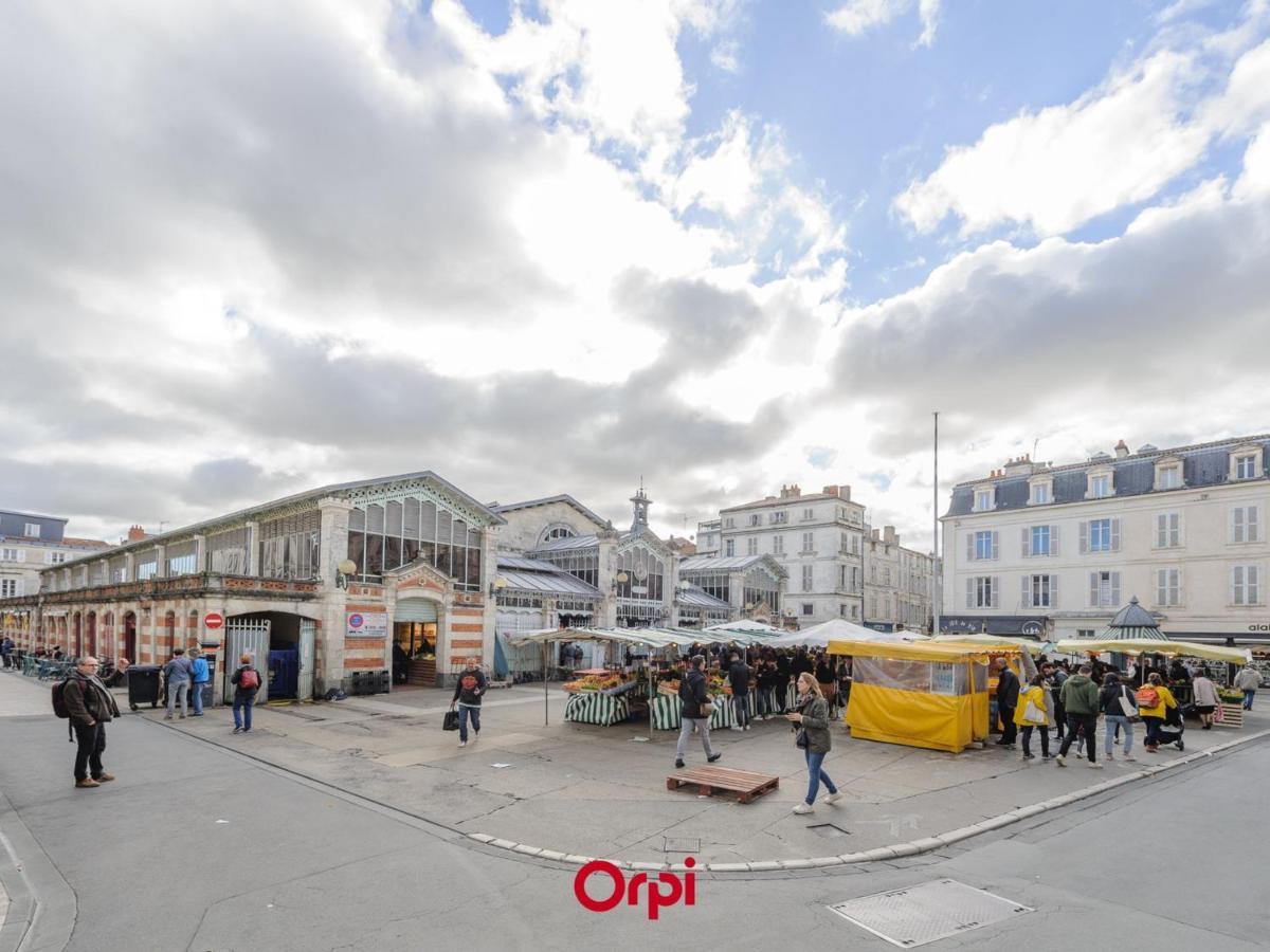Studio Renove Au Coeur De La Rochelle, Marche A 25M, 2 Personnes, Wifi - Fr-1-535-43 La Rochelle  Dış mekan fotoğraf